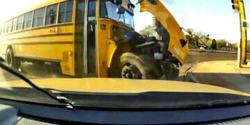 Dash Cam Owners USA & Canada Crash Compilation – Feb 06, 2026